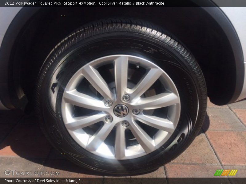 Cool Silver Metallic / Black Anthracite 2012 Volkswagen Touareg VR6 FSI Sport 4XMotion