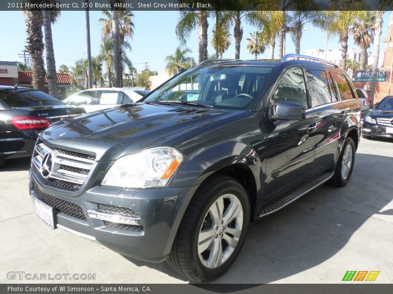 Front 3/4 View of 2011 GL 350 Blutec 4Matic