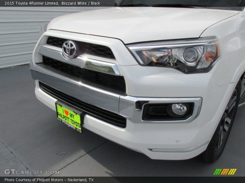 Blizzard White / Black 2015 Toyota 4Runner Limited