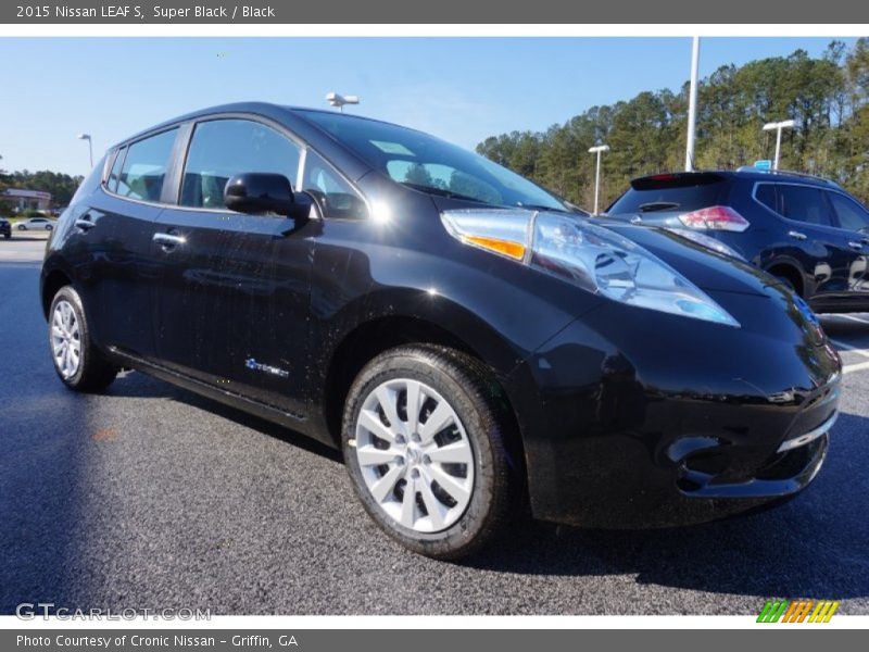 Super Black / Black 2015 Nissan LEAF S