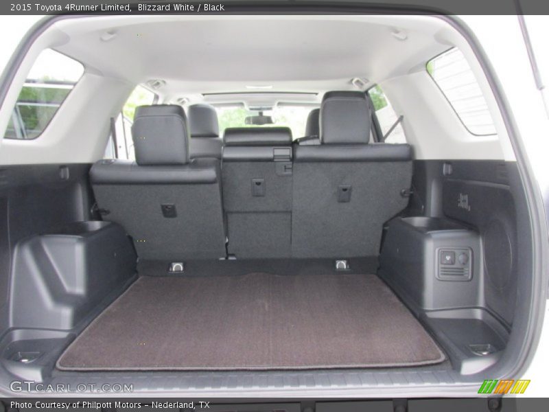 Blizzard White / Black 2015 Toyota 4Runner Limited