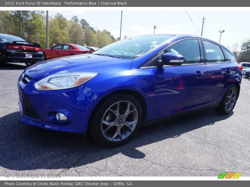 Performance Blue / Charcoal Black 2013 Ford Focus SE Hatchback
