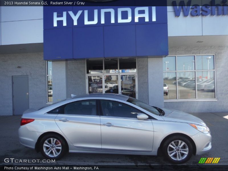 Radiant Silver / Gray 2013 Hyundai Sonata GLS