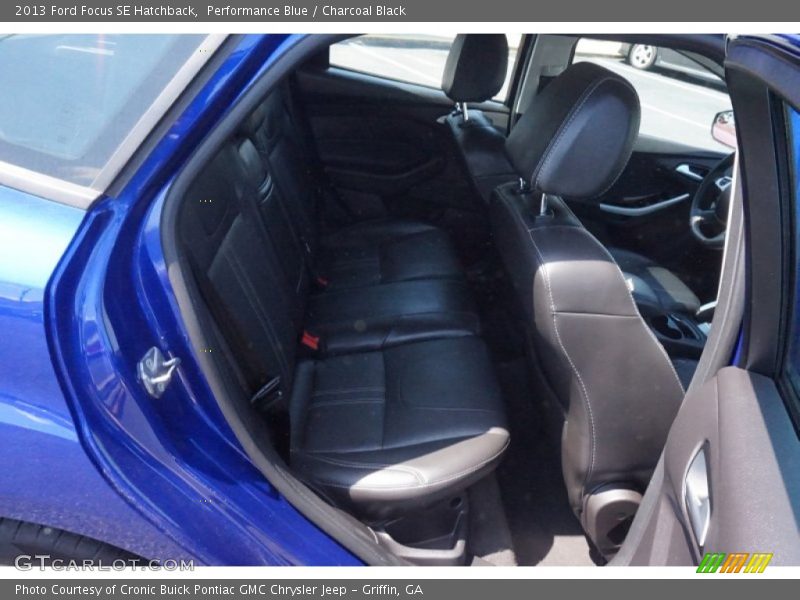 Performance Blue / Charcoal Black 2013 Ford Focus SE Hatchback