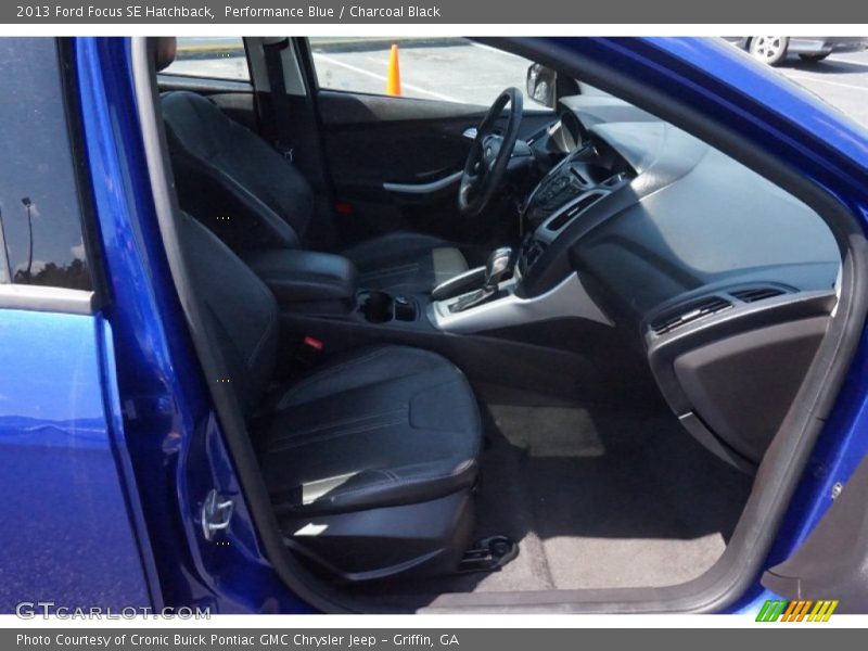 Performance Blue / Charcoal Black 2013 Ford Focus SE Hatchback