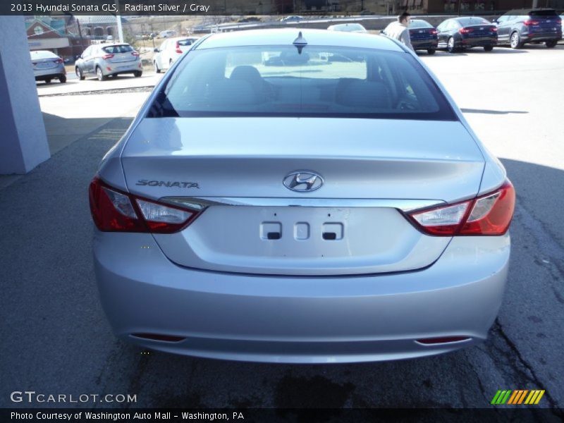 Radiant Silver / Gray 2013 Hyundai Sonata GLS