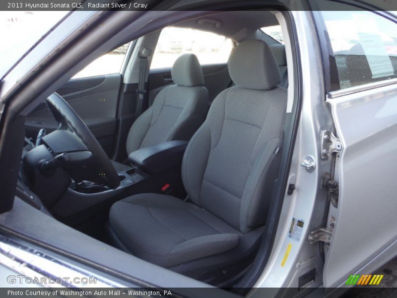 Radiant Silver / Gray 2013 Hyundai Sonata GLS
