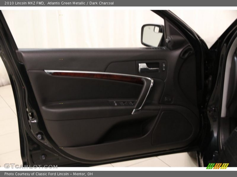 Atlantis Green Metallic / Dark Charcoal 2010 Lincoln MKZ FWD