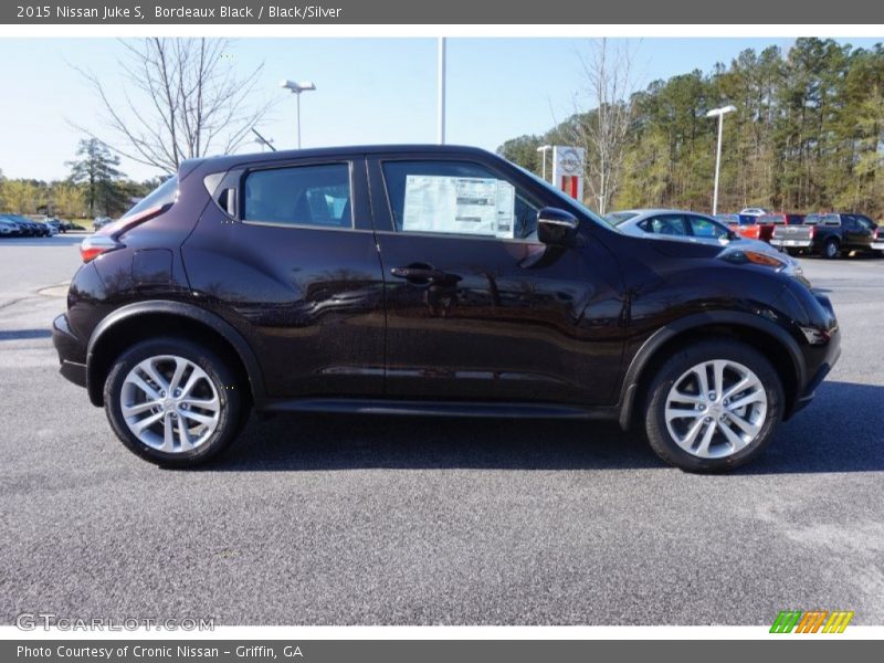  2015 Juke S Bordeaux Black