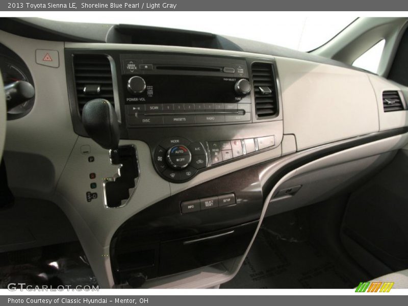 Shoreline Blue Pearl / Light Gray 2013 Toyota Sienna LE