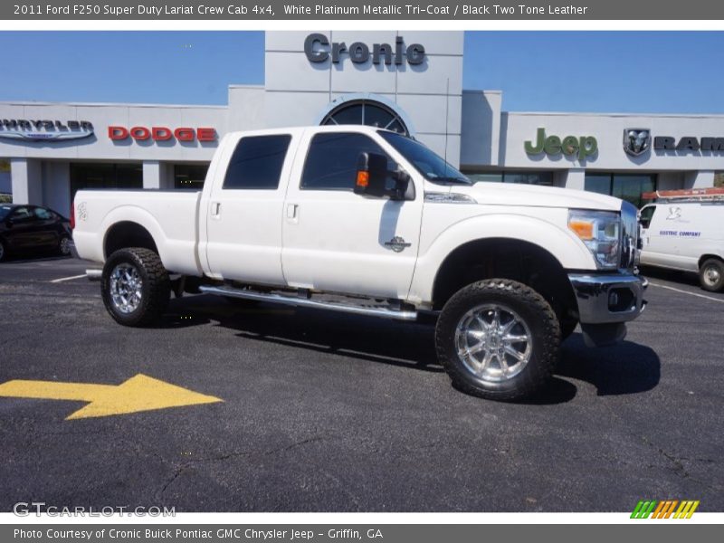 White Platinum Metallic Tri-Coat / Black Two Tone Leather 2011 Ford F250 Super Duty Lariat Crew Cab 4x4