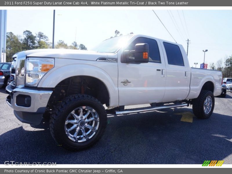 White Platinum Metallic Tri-Coat / Black Two Tone Leather 2011 Ford F250 Super Duty Lariat Crew Cab 4x4