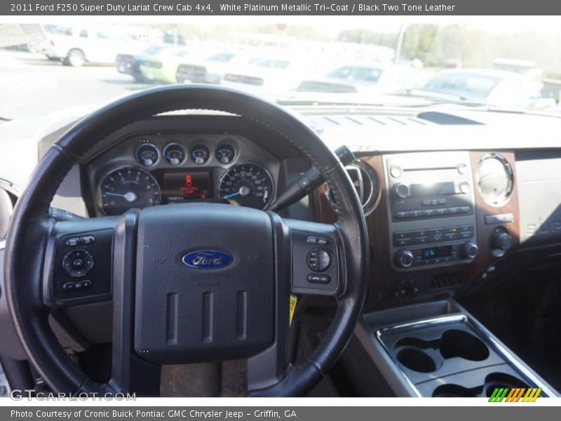 White Platinum Metallic Tri-Coat / Black Two Tone Leather 2011 Ford F250 Super Duty Lariat Crew Cab 4x4