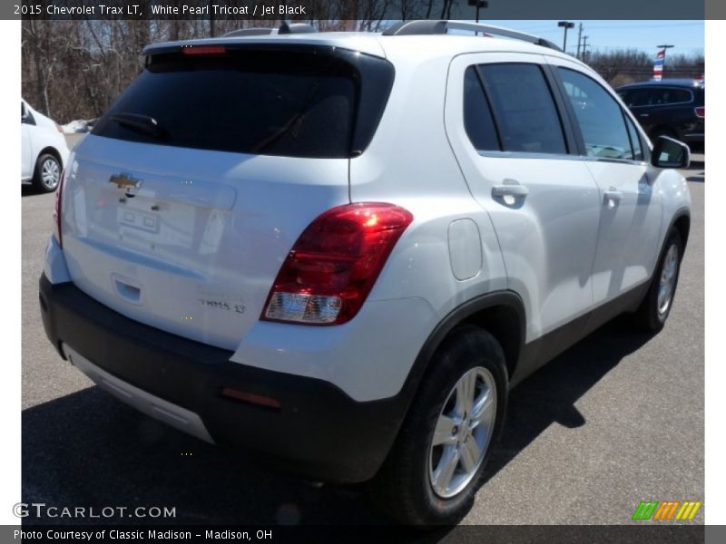 White Pearl Tricoat / Jet Black 2015 Chevrolet Trax LT