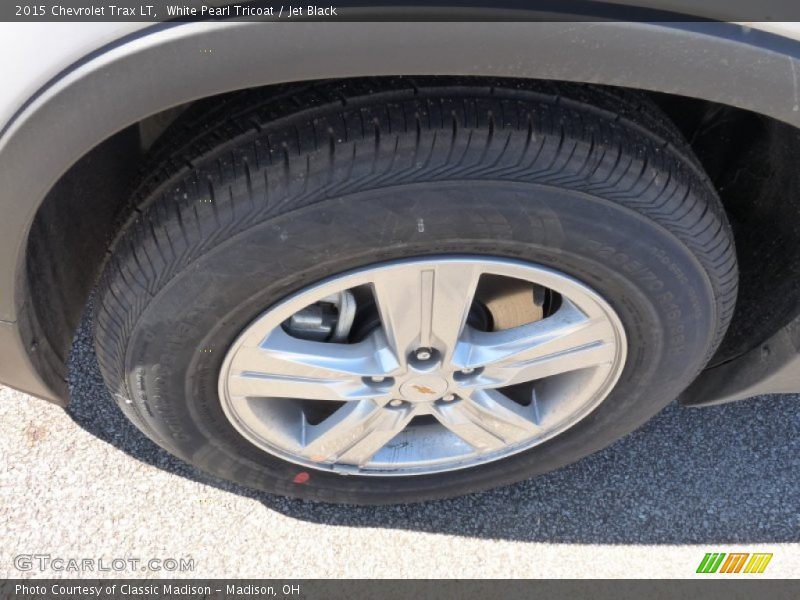 White Pearl Tricoat / Jet Black 2015 Chevrolet Trax LT