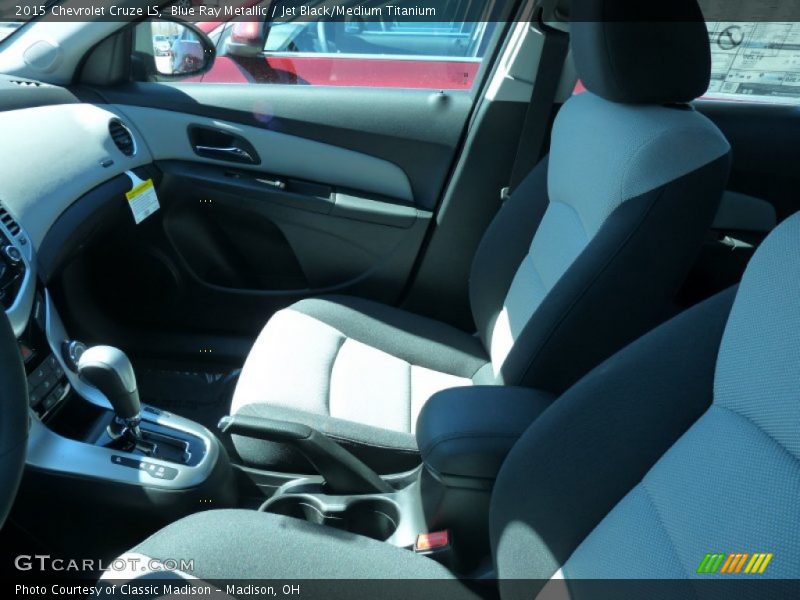 Blue Ray Metallic / Jet Black/Medium Titanium 2015 Chevrolet Cruze LS