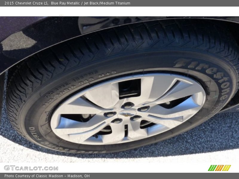Blue Ray Metallic / Jet Black/Medium Titanium 2015 Chevrolet Cruze LS