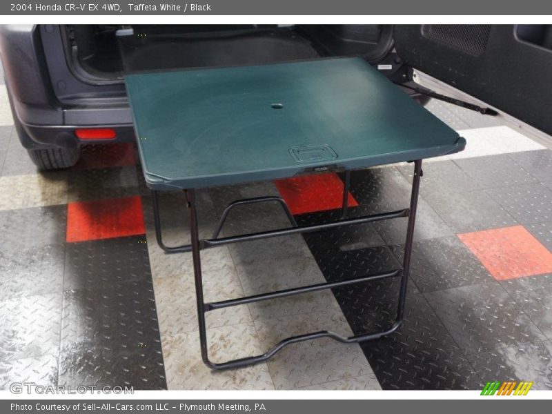 Taffeta White / Black 2004 Honda CR-V EX 4WD