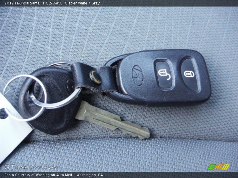 Glacier White / Gray 2012 Hyundai Santa Fe GLS AWD