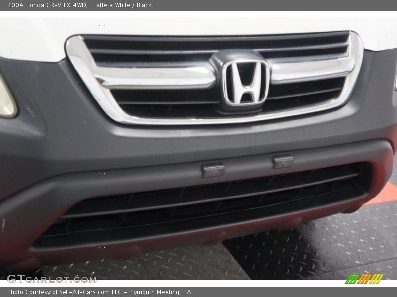 Taffeta White / Black 2004 Honda CR-V EX 4WD