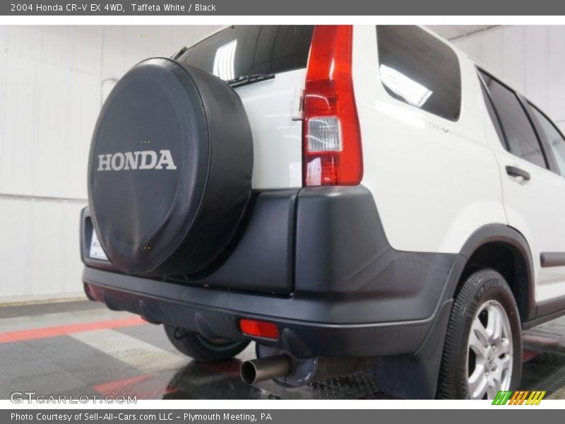 Taffeta White / Black 2004 Honda CR-V EX 4WD