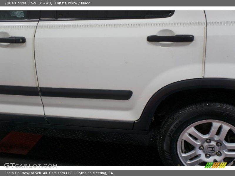 Taffeta White / Black 2004 Honda CR-V EX 4WD