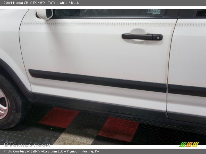 Taffeta White / Black 2004 Honda CR-V EX 4WD