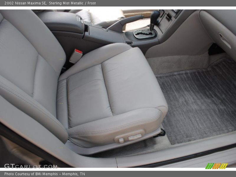 Sterling Mist Metallic / Frost 2002 Nissan Maxima SE
