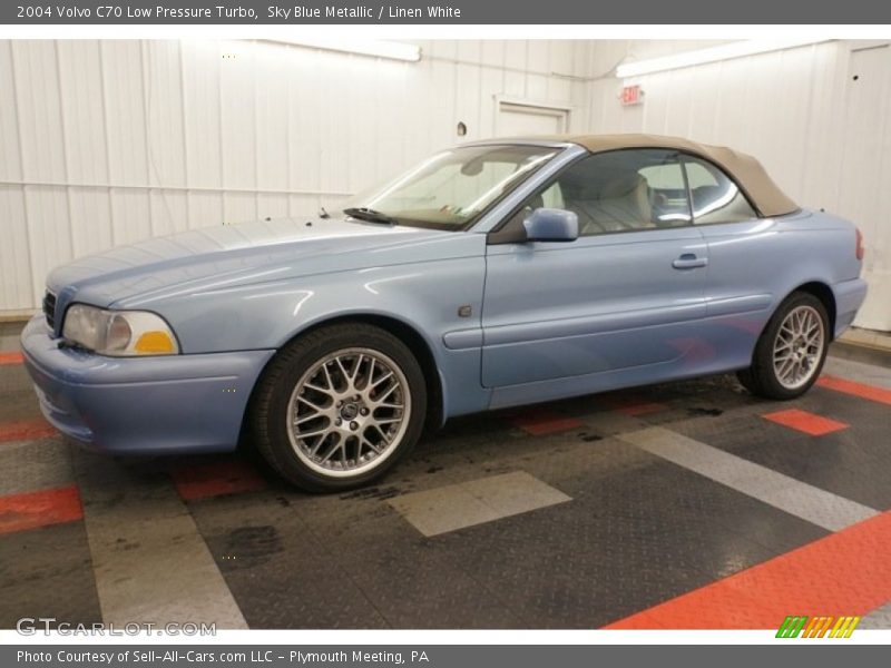 Sky Blue Metallic / Linen White 2004 Volvo C70 Low Pressure Turbo