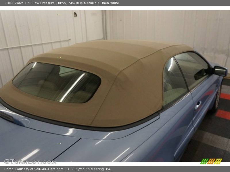 Sky Blue Metallic / Linen White 2004 Volvo C70 Low Pressure Turbo