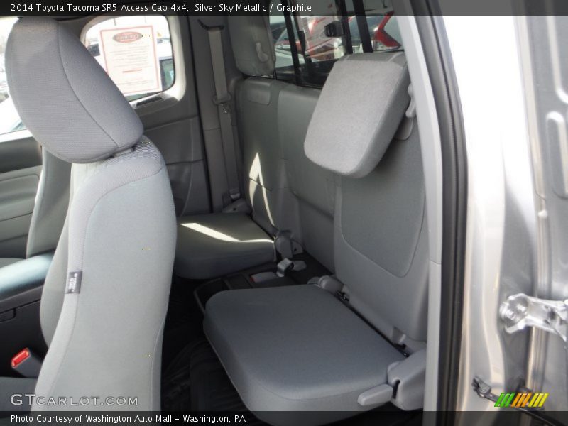 Silver Sky Metallic / Graphite 2014 Toyota Tacoma SR5 Access Cab 4x4