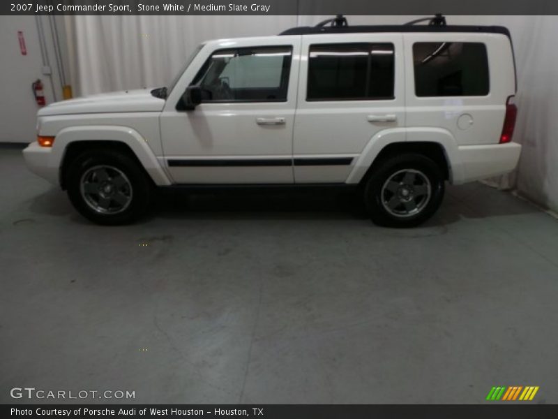 Stone White / Medium Slate Gray 2007 Jeep Commander Sport