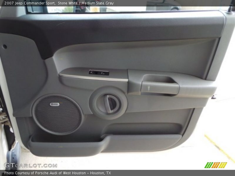 Stone White / Medium Slate Gray 2007 Jeep Commander Sport