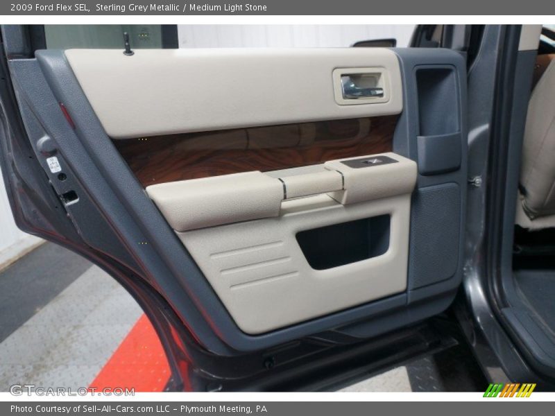 Sterling Grey Metallic / Medium Light Stone 2009 Ford Flex SEL