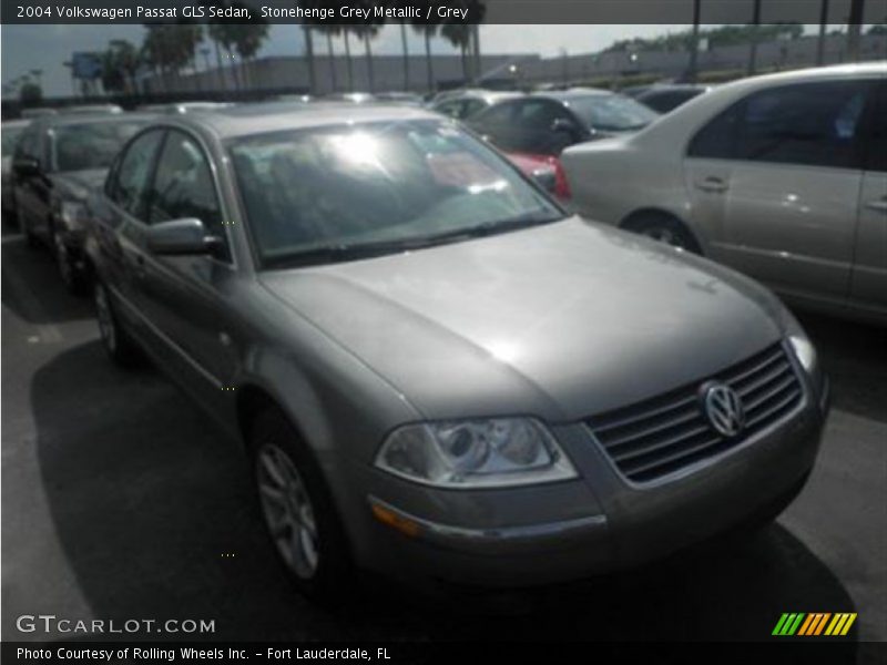 Stonehenge Grey Metallic / Grey 2004 Volkswagen Passat GLS Sedan