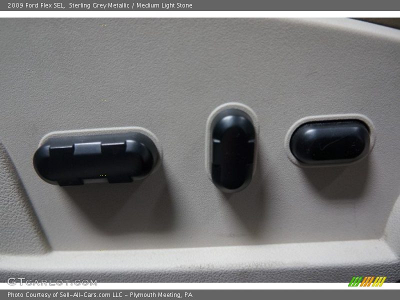 Sterling Grey Metallic / Medium Light Stone 2009 Ford Flex SEL