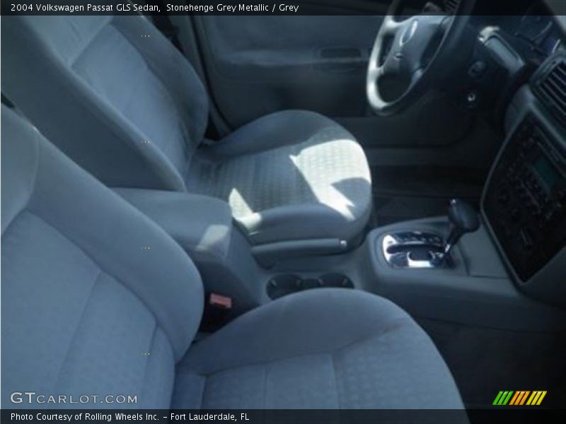 Stonehenge Grey Metallic / Grey 2004 Volkswagen Passat GLS Sedan