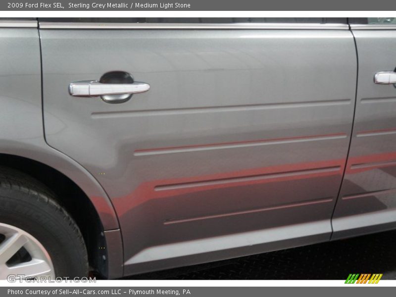 Sterling Grey Metallic / Medium Light Stone 2009 Ford Flex SEL