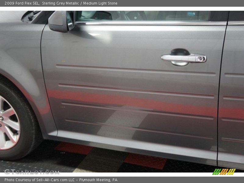 Sterling Grey Metallic / Medium Light Stone 2009 Ford Flex SEL