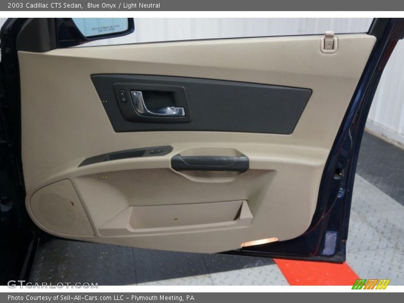 Blue Onyx / Light Neutral 2003 Cadillac CTS Sedan