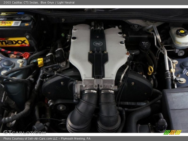 Blue Onyx / Light Neutral 2003 Cadillac CTS Sedan