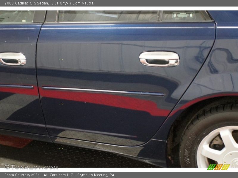 Blue Onyx / Light Neutral 2003 Cadillac CTS Sedan