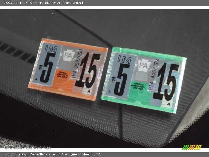 Blue Onyx / Light Neutral 2003 Cadillac CTS Sedan