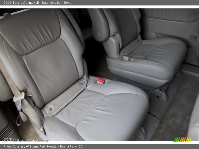 Slate Metallic / Stone 2009 Toyota Sienna XLE