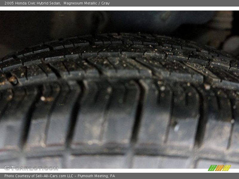 Magnesium Metallic / Gray 2005 Honda Civic Hybrid Sedan