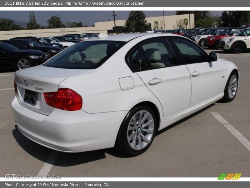 Alpine White / Oyster/Black Dakota Leather 2011 BMW 3 Series 328i Sedan