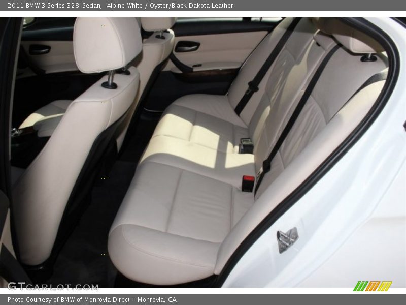 Alpine White / Oyster/Black Dakota Leather 2011 BMW 3 Series 328i Sedan