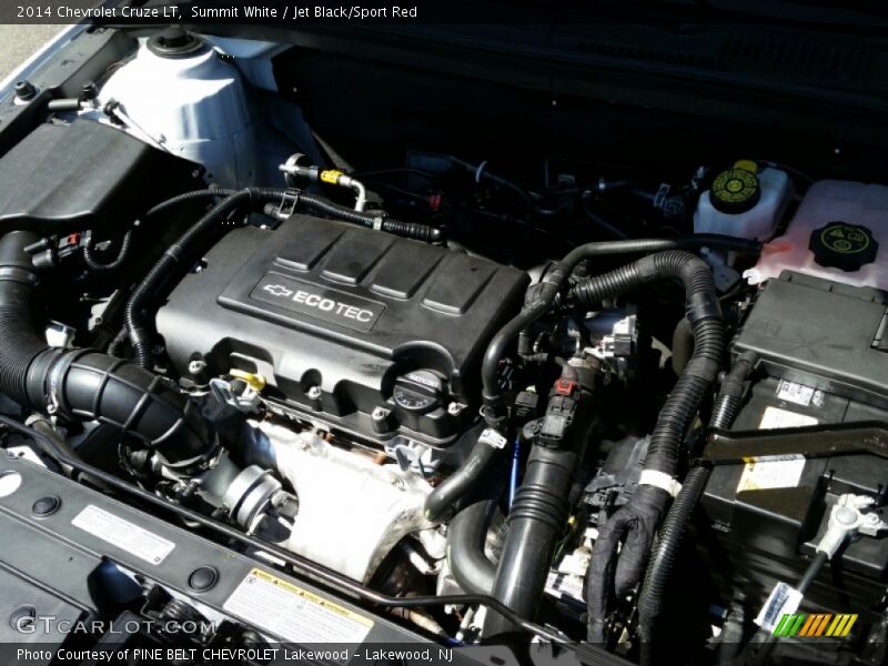 Summit White / Jet Black/Sport Red 2014 Chevrolet Cruze LT