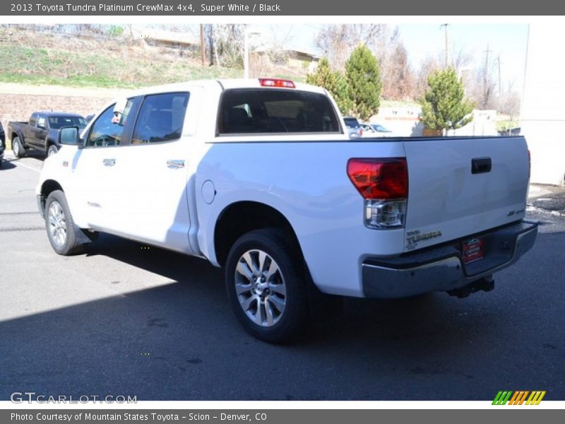 Super White / Black 2013 Toyota Tundra Platinum CrewMax 4x4