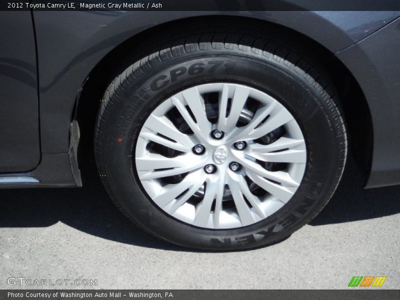 Magnetic Gray Metallic / Ash 2012 Toyota Camry LE